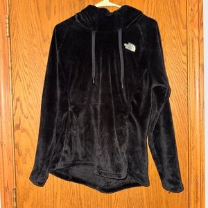 The North Face Plush Pullover